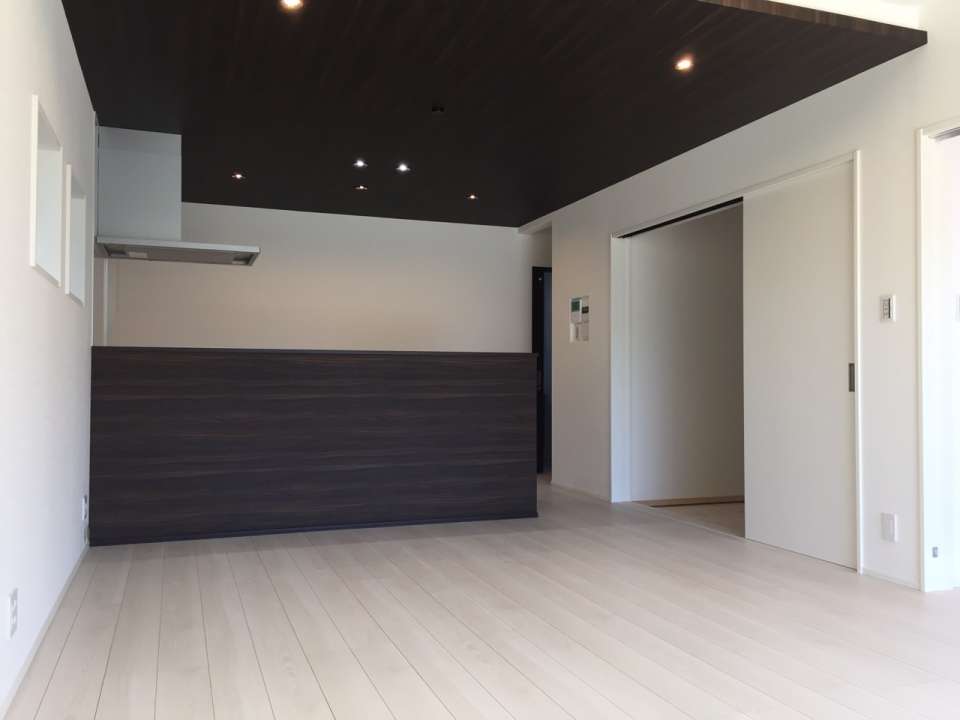岡崎市で不動産屋を探すなら、新築も中古も土地も物件豊富なイエナビスタジオへ!
